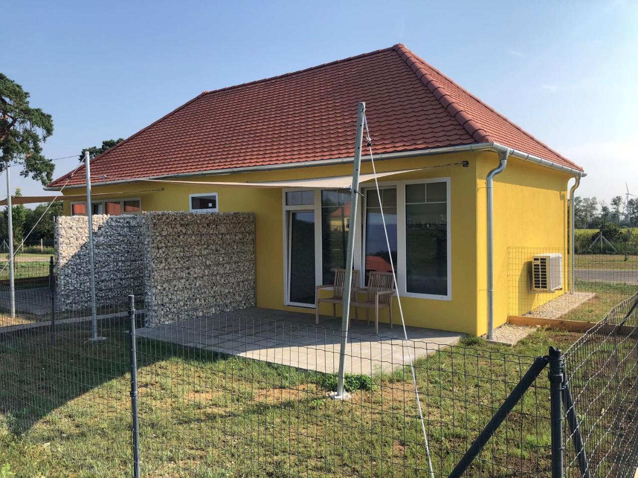 Chalets Franciska Major, Pro Village Sopronkovesd Exteriör bild